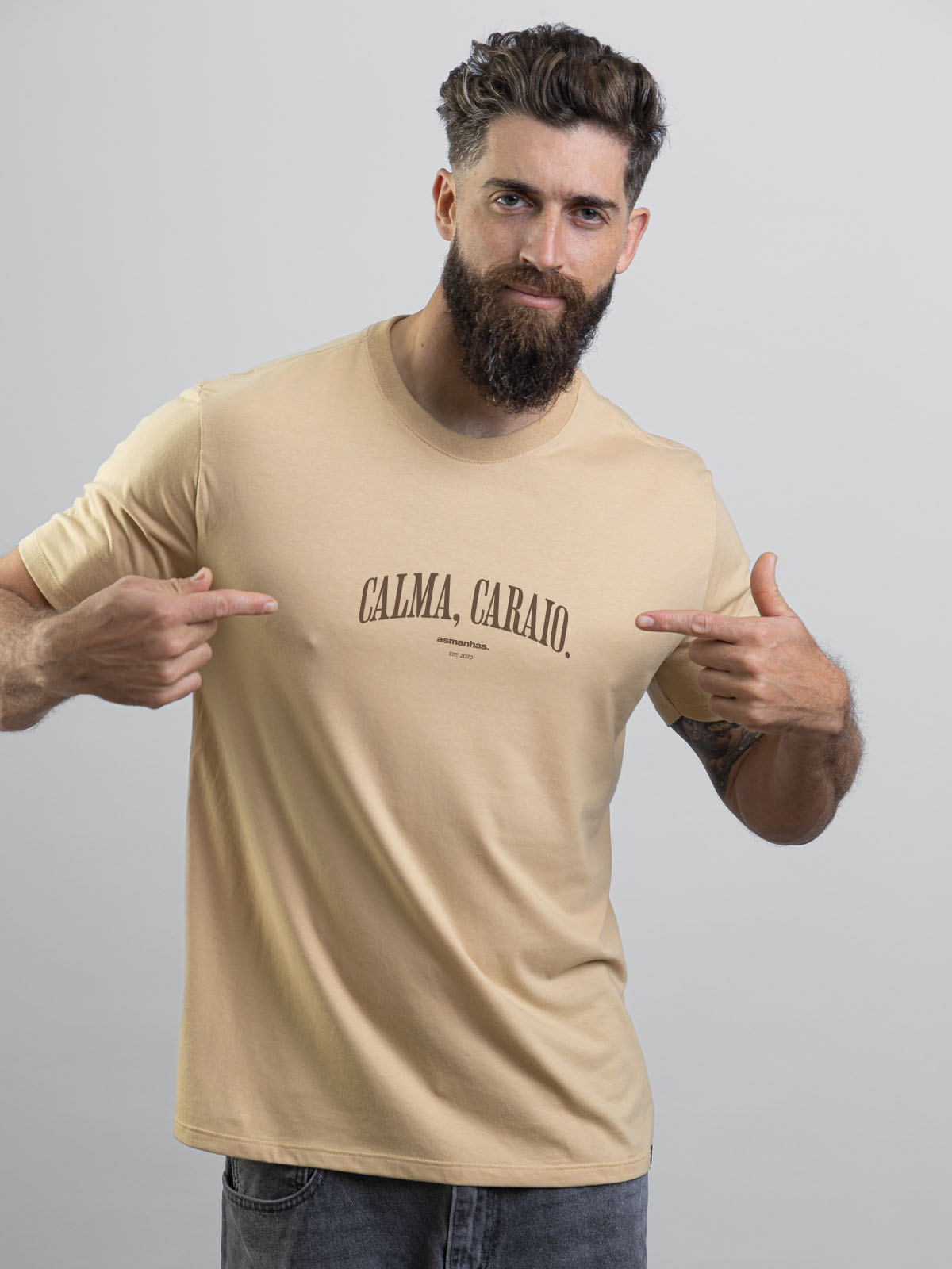Camiseta Calma Caraio Nova Asmanhas