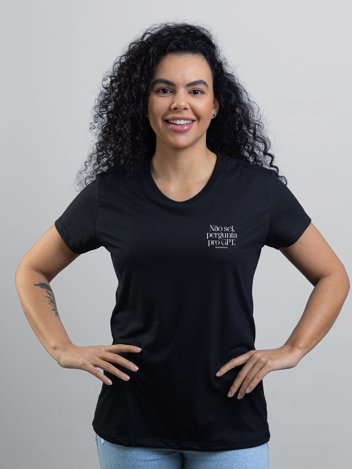 Camiseta Feminina Pergunta pro GPT Asmanhas