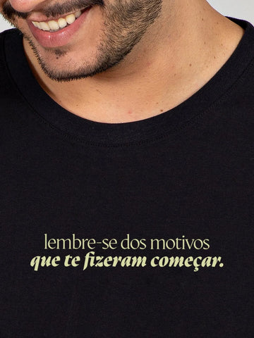 Camiseta Motivos de Começar Asmanhas