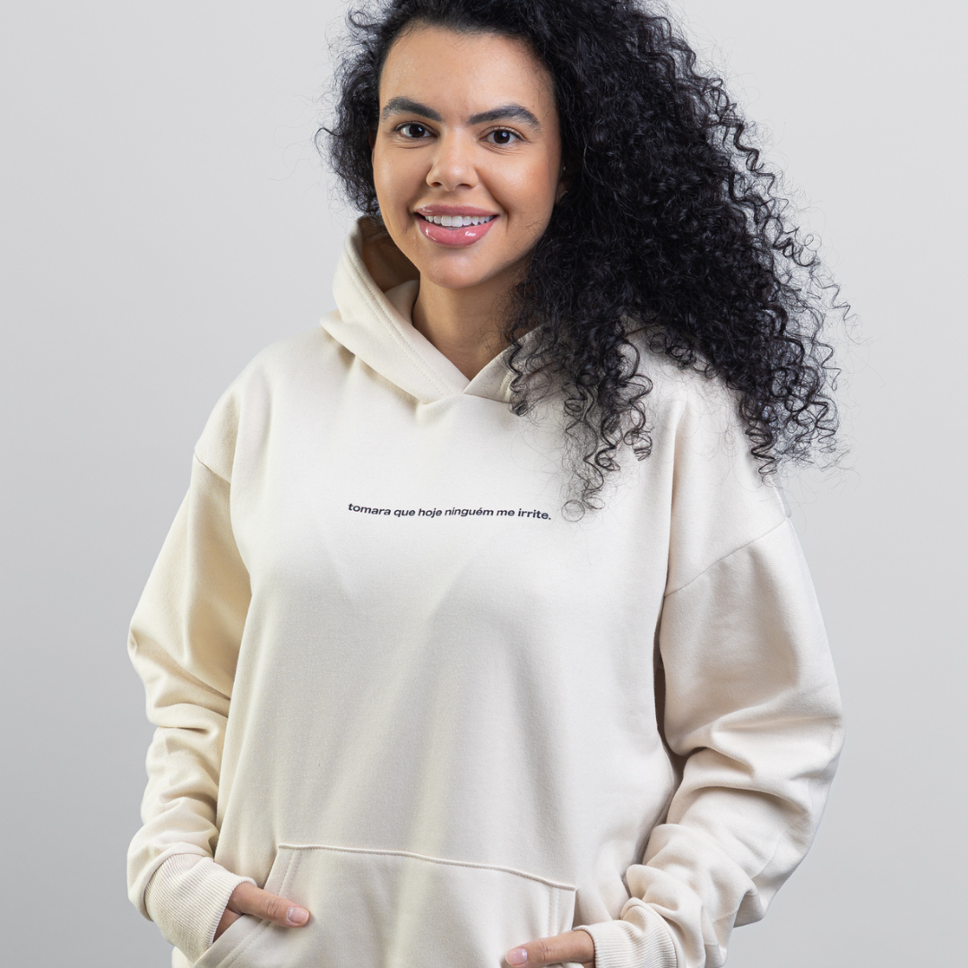 Moletons com frases divertidas: estilo, conforto e sinceridade no frio