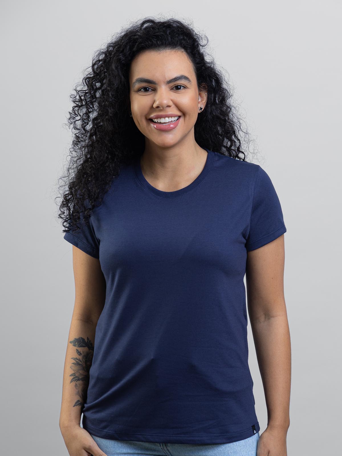 Camiseta Feminina Lisa Básica Colorida Asmanhas