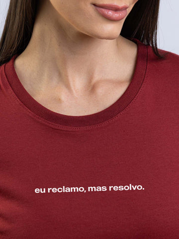 Camiseta Feminina Eu Reclamo Mas Resolvo Asmanhas Liquida