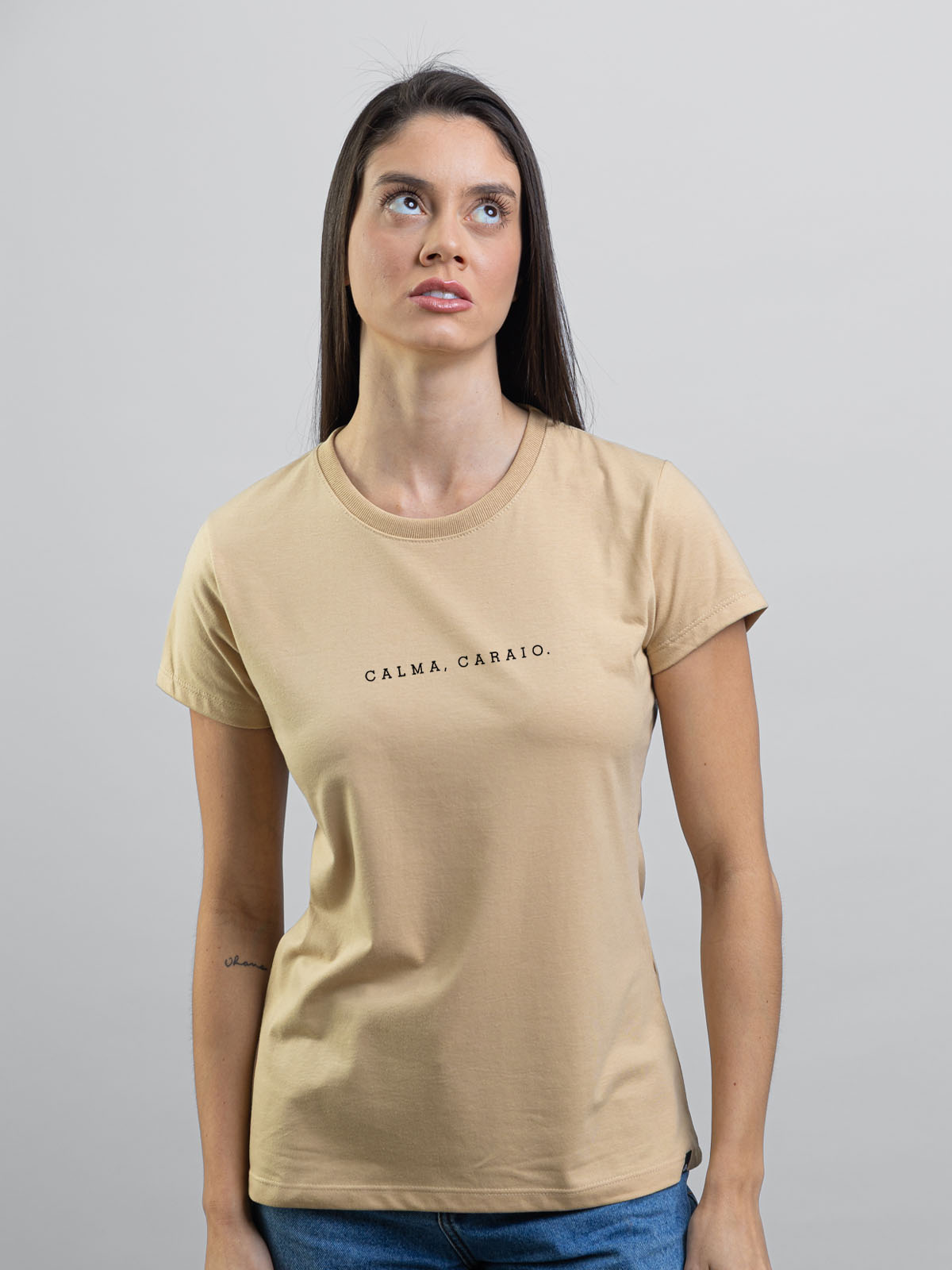Camiseta Feminina Calma Caraio Minimalista Asmanhas
