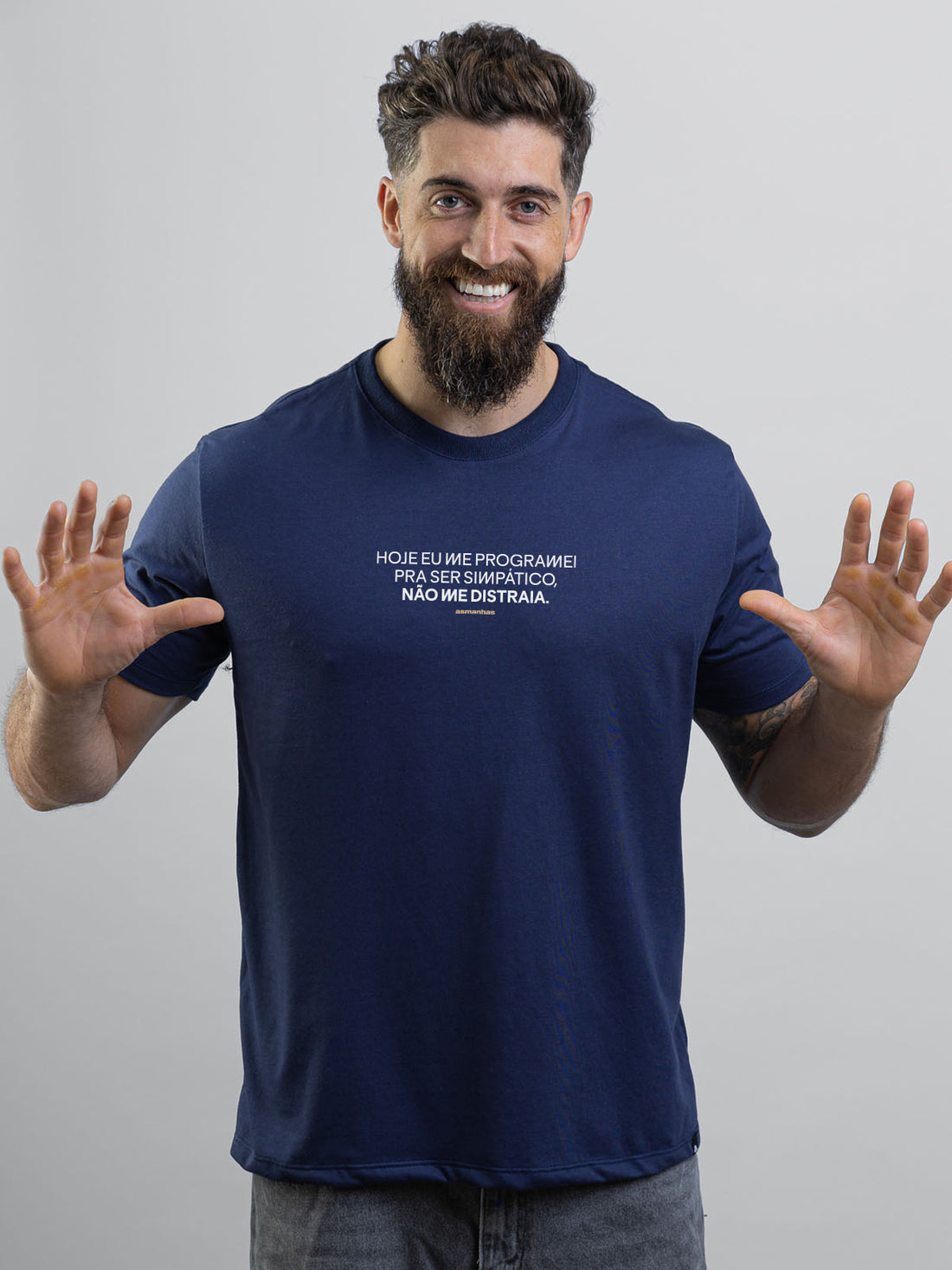 Camiseta Não Me Distraia Asmanhas Liquida
