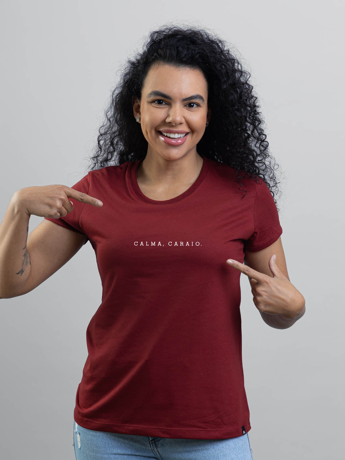 Camiseta Feminina Calma Caraio Minimalista Asmanhas