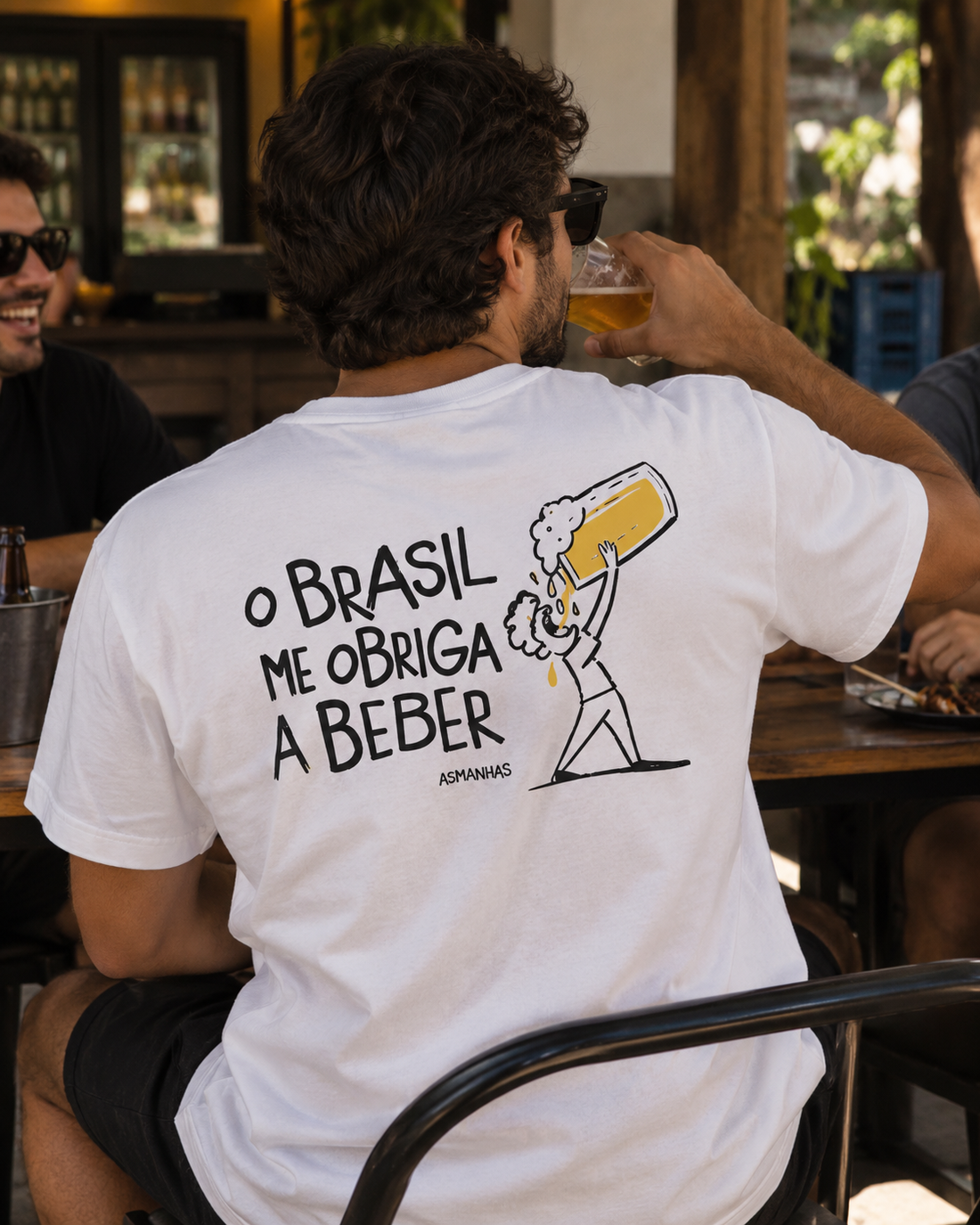 Camiseta Brasil Me Obriga a Beber Asmanhas