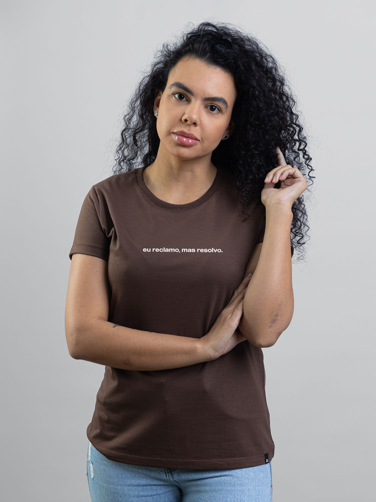 Camiseta Feminina Eu Reclamo Mas Resolvo Asmanhas