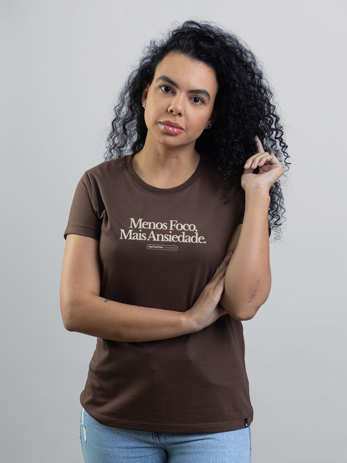 Camiseta Feminina Menos Foco Mais Ansiedade Asmanhas