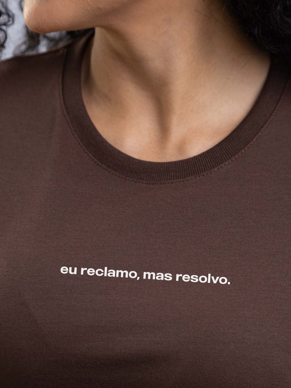 Camiseta Feminina Eu Reclamo Mas Resolvo Asmanhas