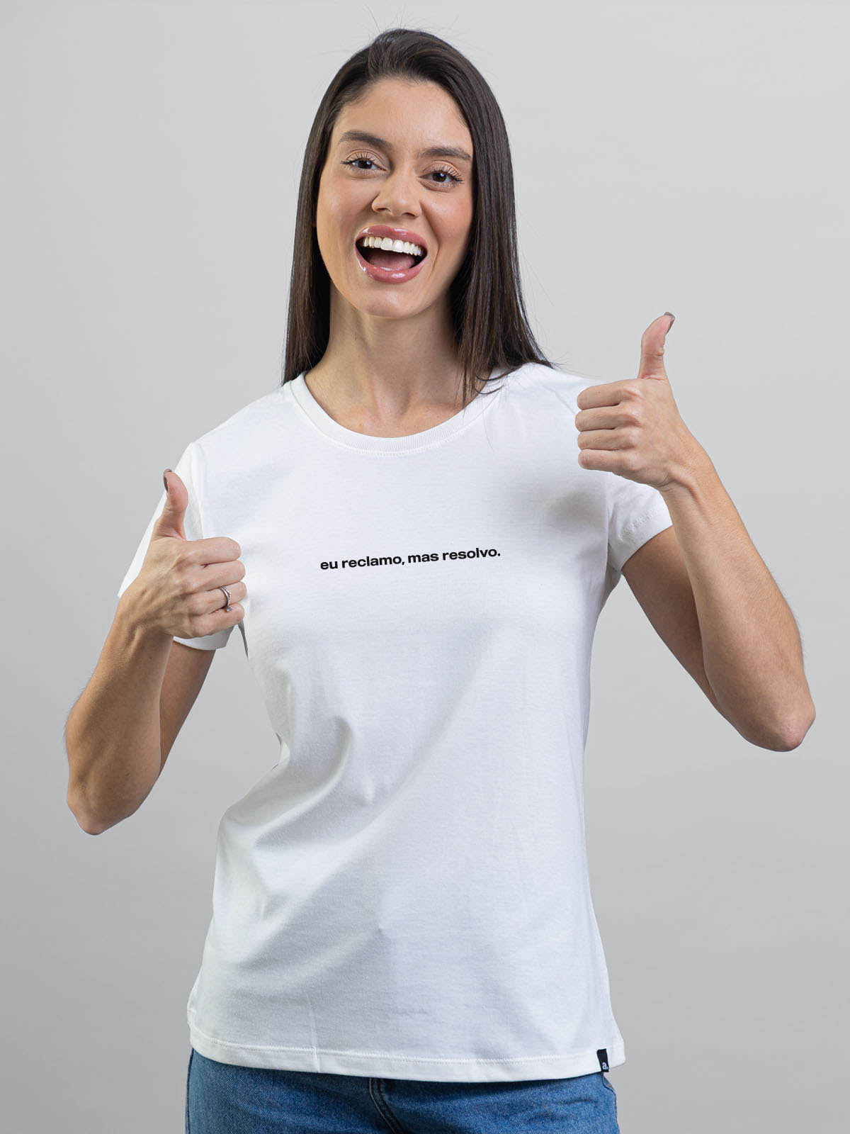 Camiseta Feminina Eu Reclamo Mas Resolvo Asmanhas