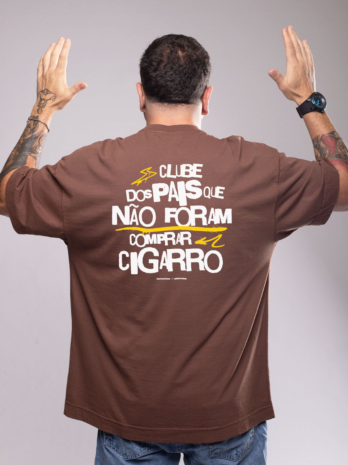 Camiseta Oversized Não Foram Comprar Cigarro Asmanhas