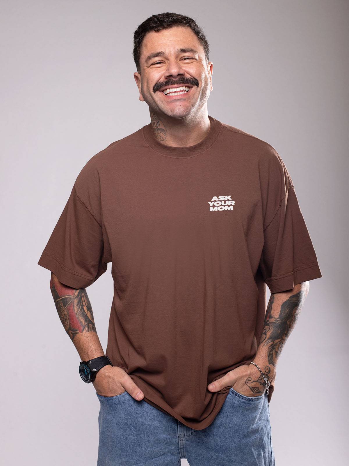 Camiseta Oversized Pergunta pra Tua Mãe Asmanhas