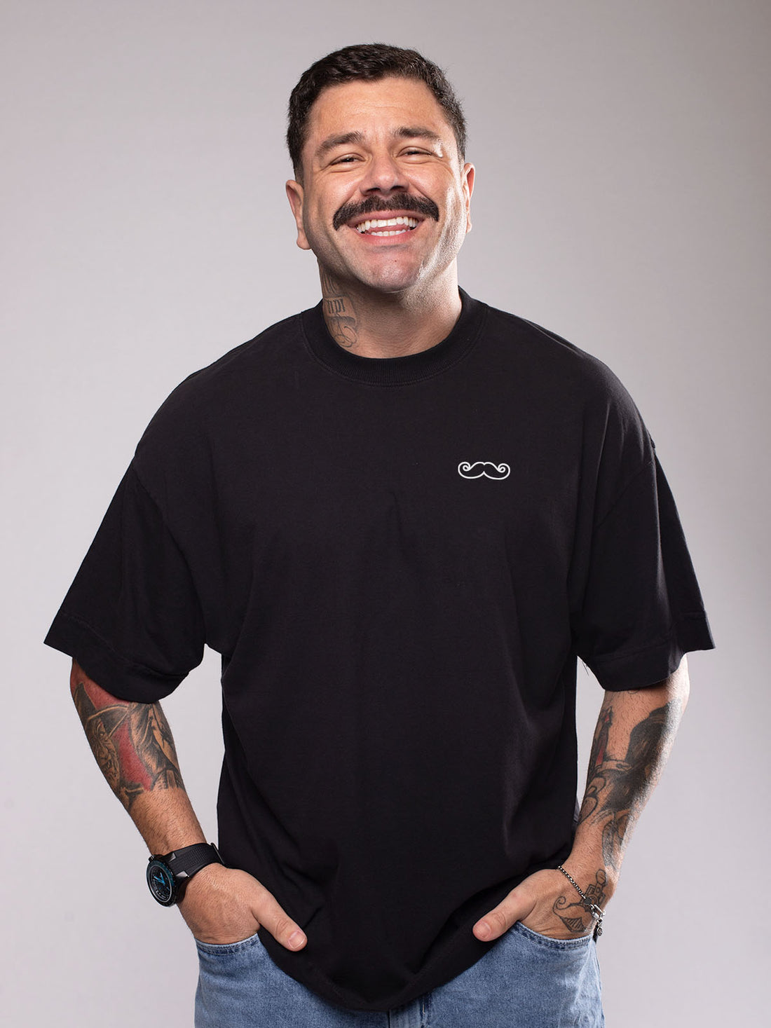 Camiseta Oversized Bigode Dads Club Asmanhas