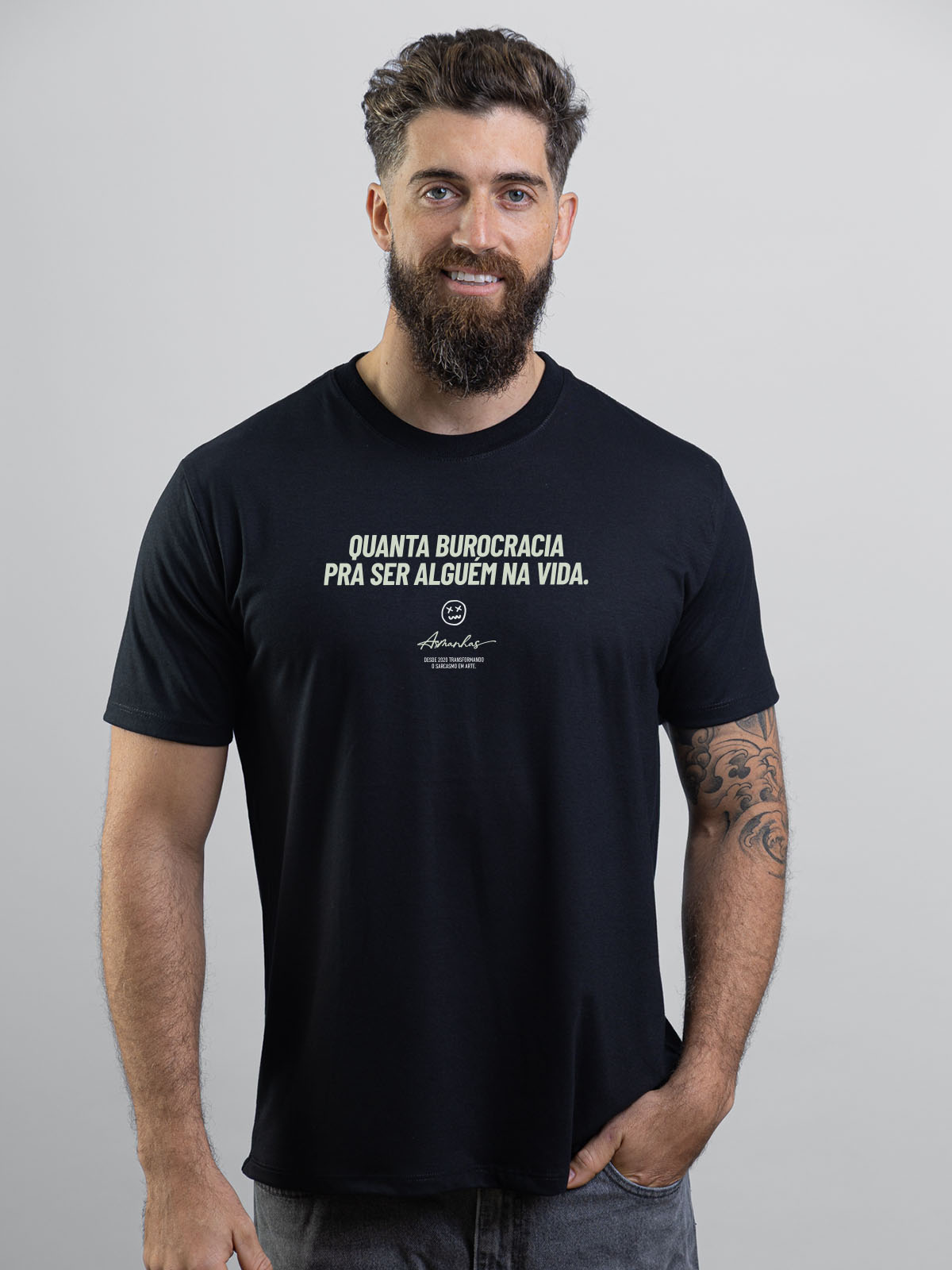 Camiseta Quanta Burocracia Asmanhas