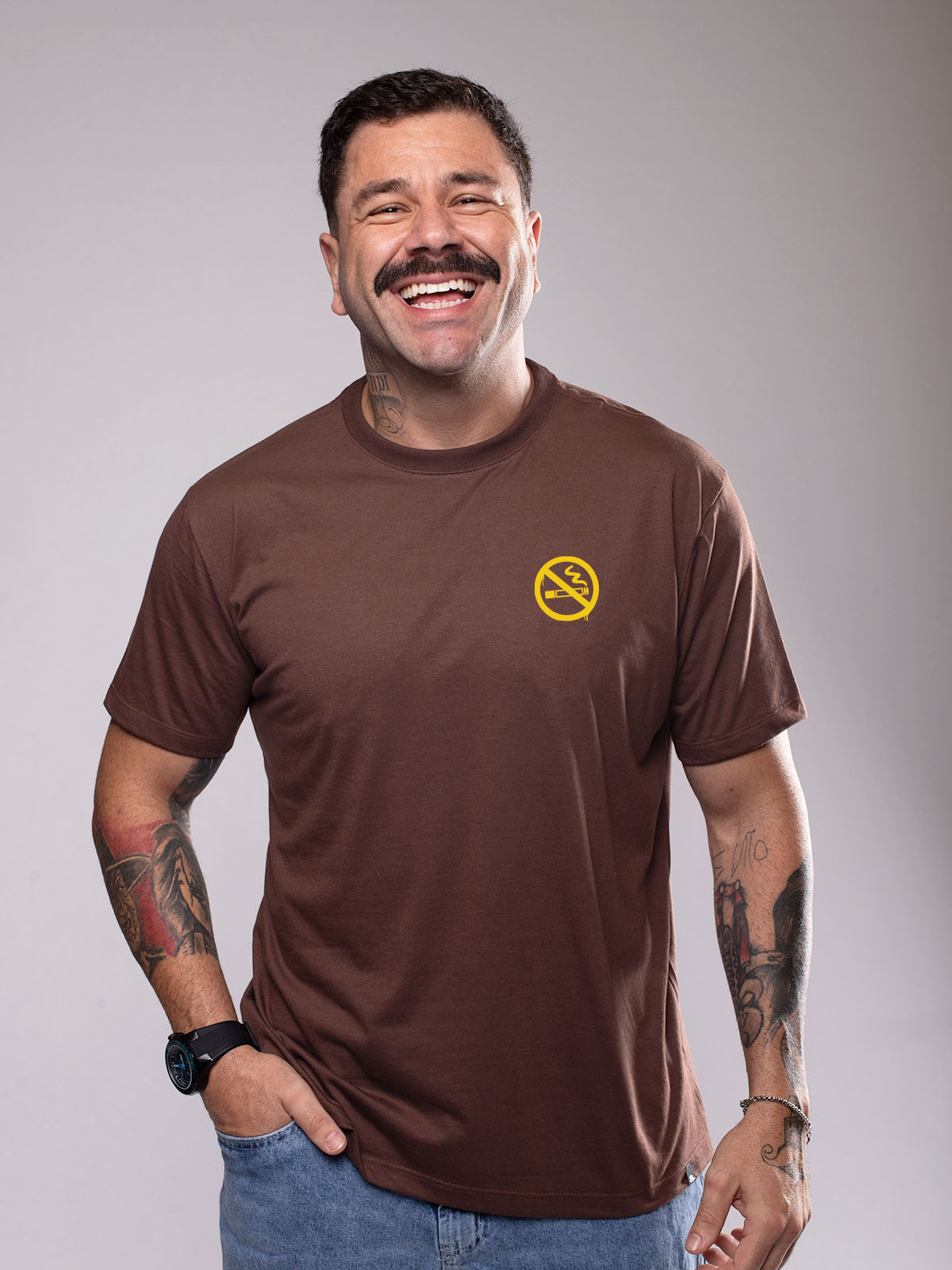 Camiseta Não Foram Comprar Cigarro Asmanhas