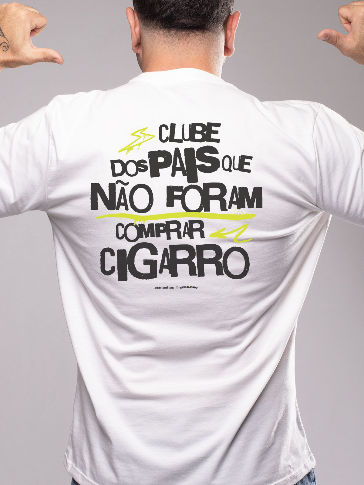 Camiseta Não Foram Comprar Cigarro Asmanhas