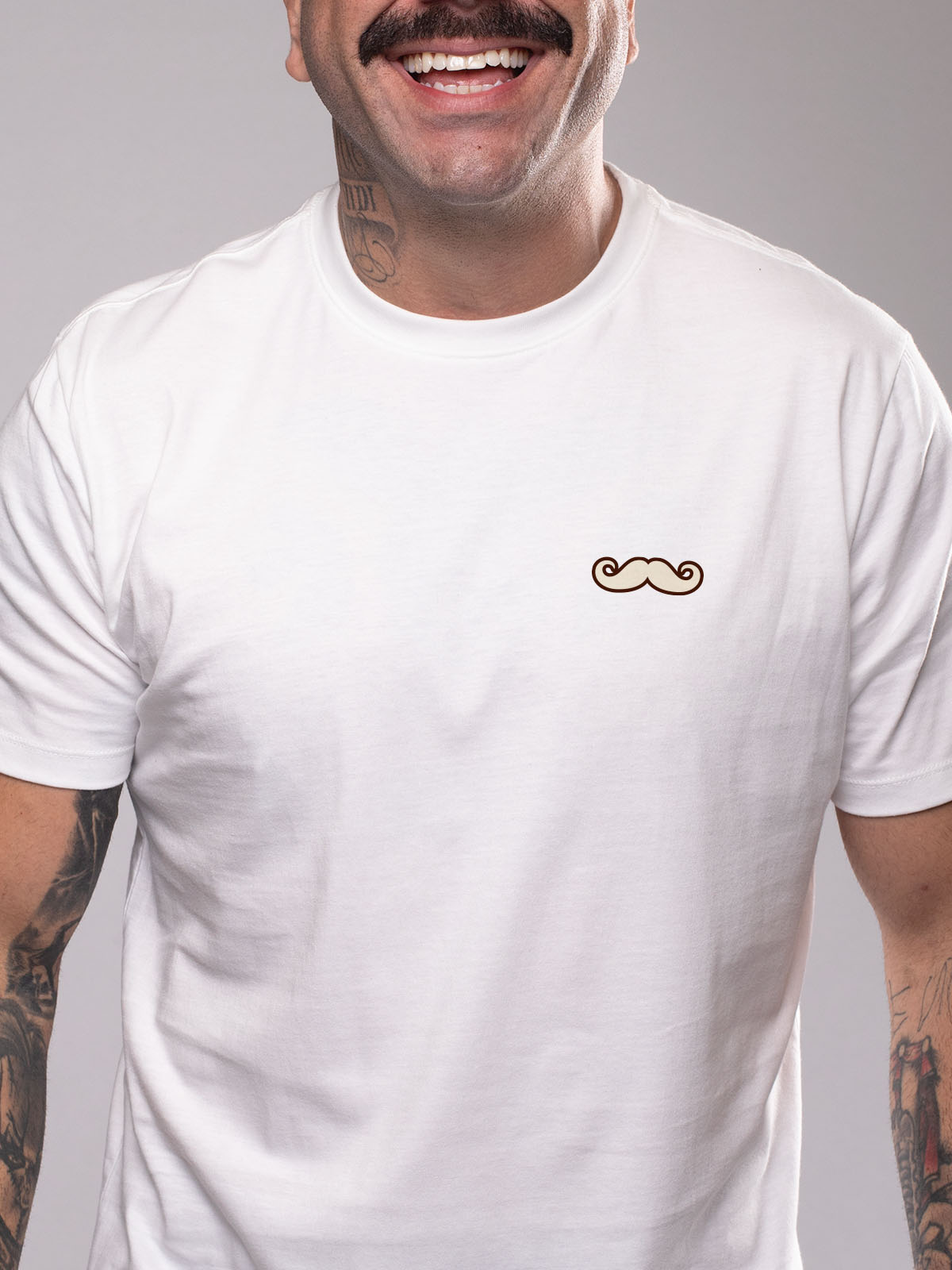 Camiseta Bigode Dads Club Asmanhas