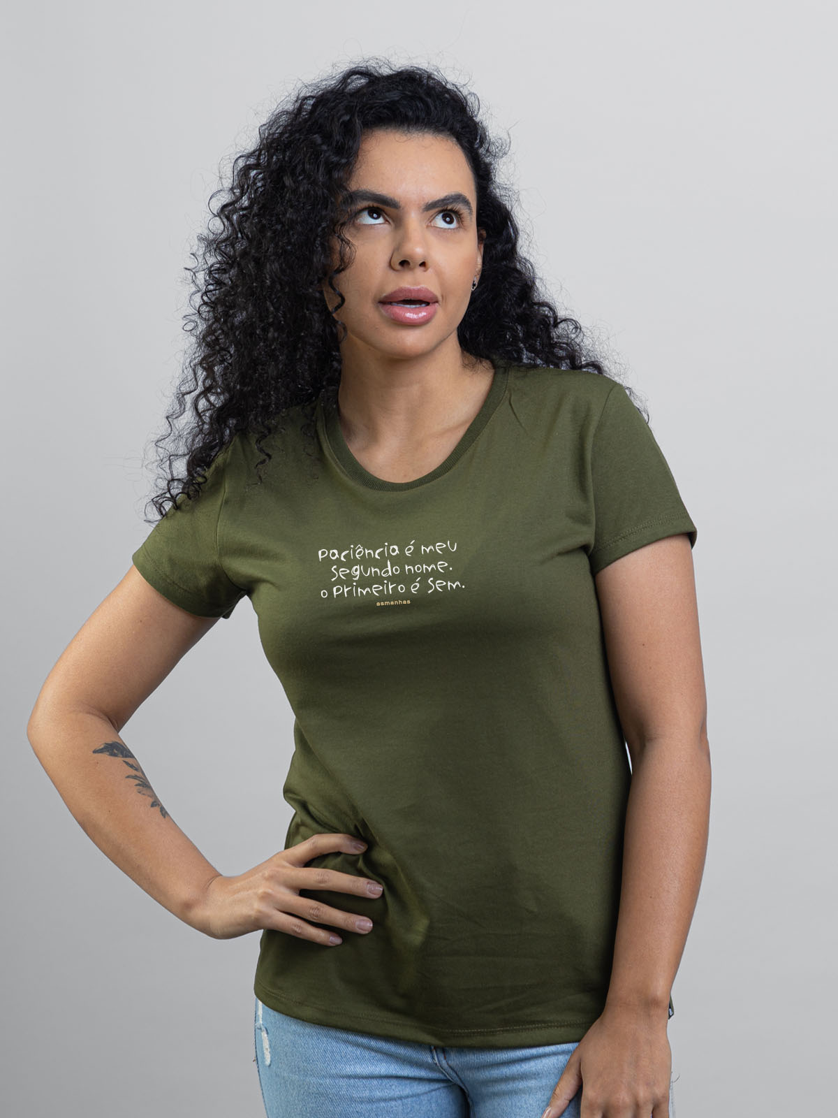 Camiseta Feminina Paciência Segundo Nome Asmanhas