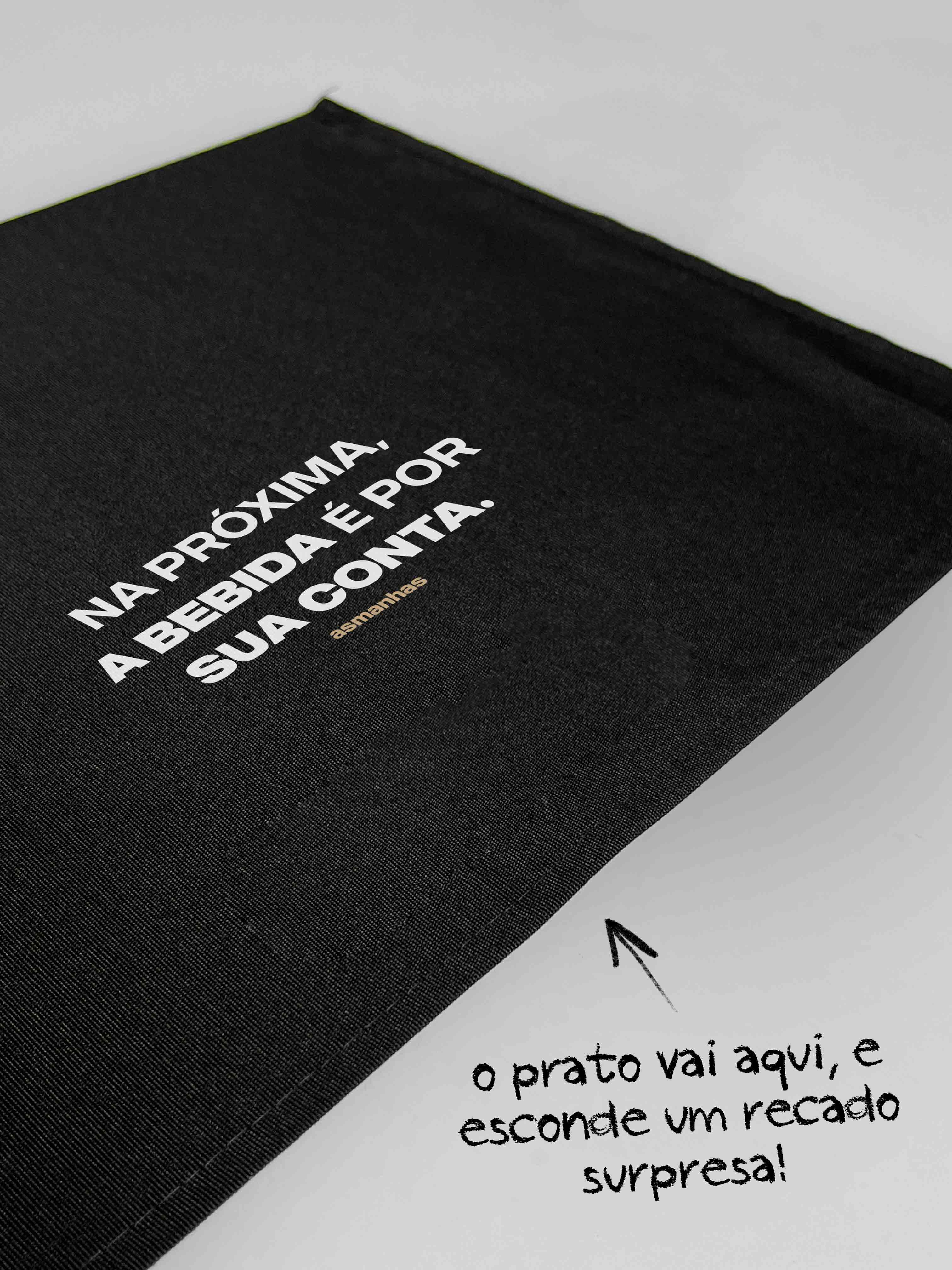 Jogo Americano Surpresa Sob o Prato Asmanhas