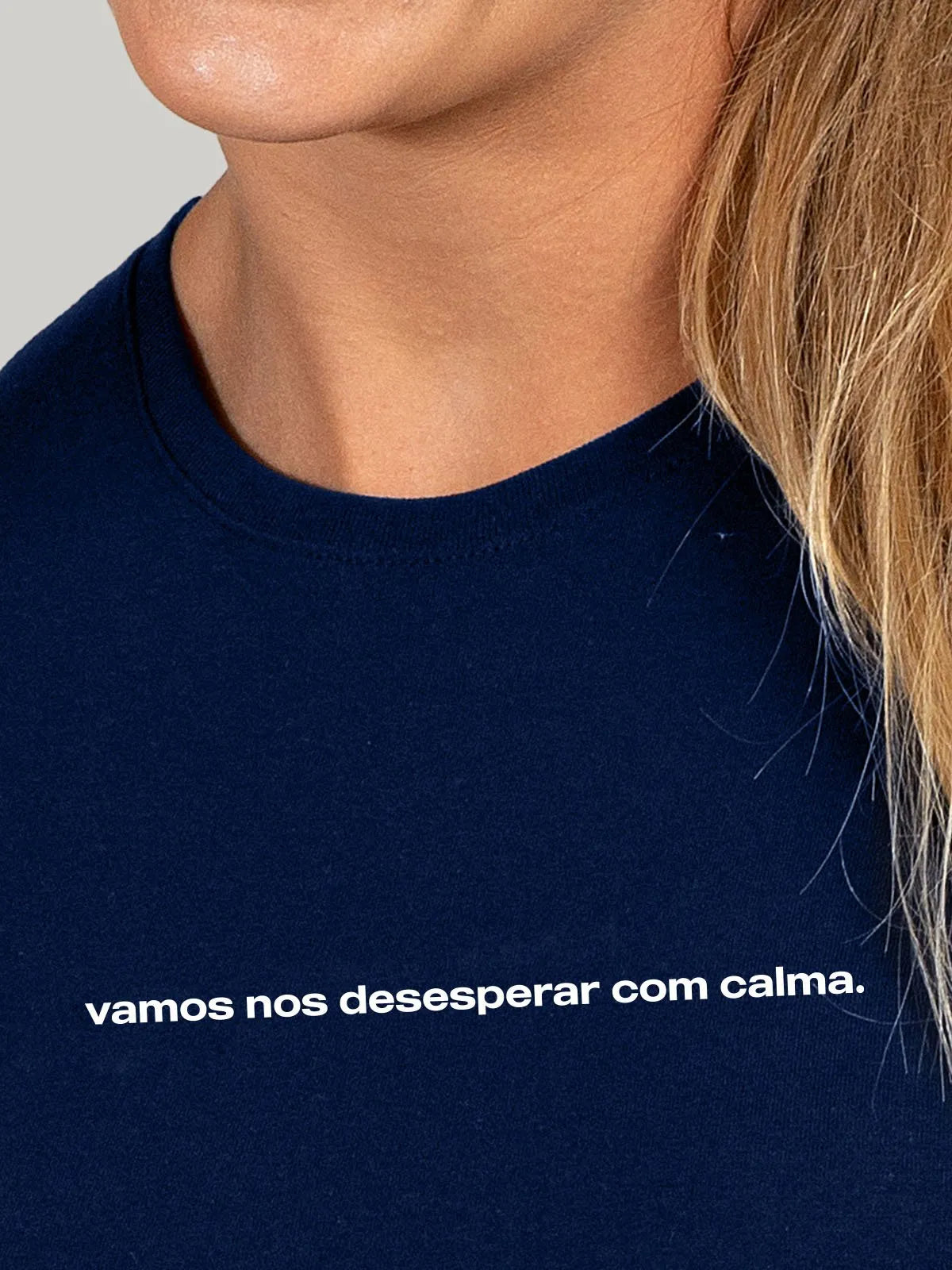 Camiseta Feminina Desesperar com Calma Asmanhas Liquida