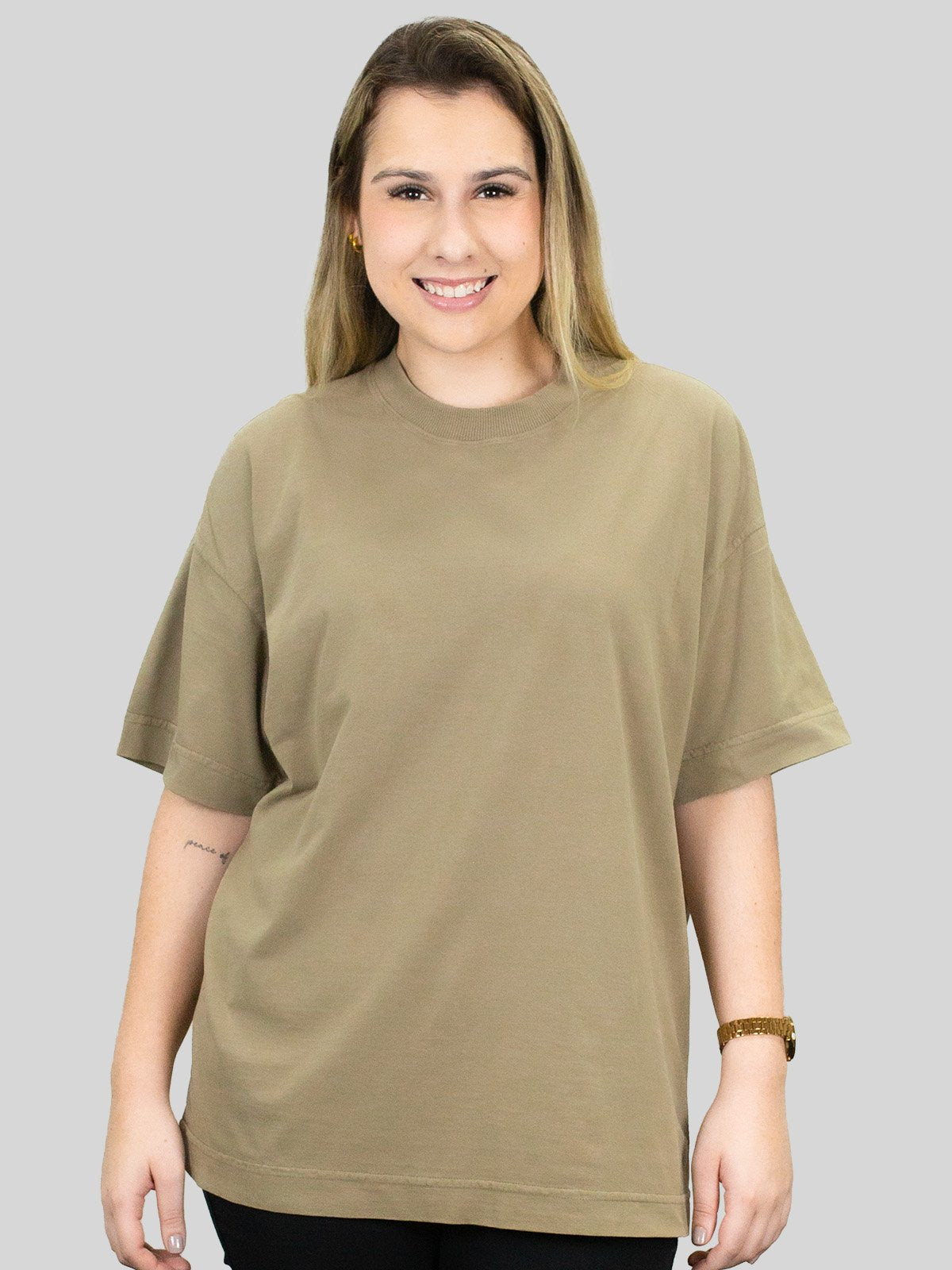 Camiseta Oversized Lisa Básica Asmanhas