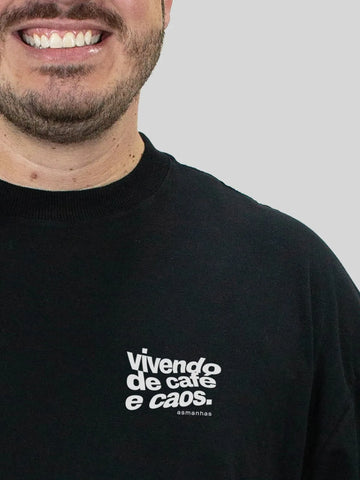 Camiseta Oversized Café e Caos Asmanhas