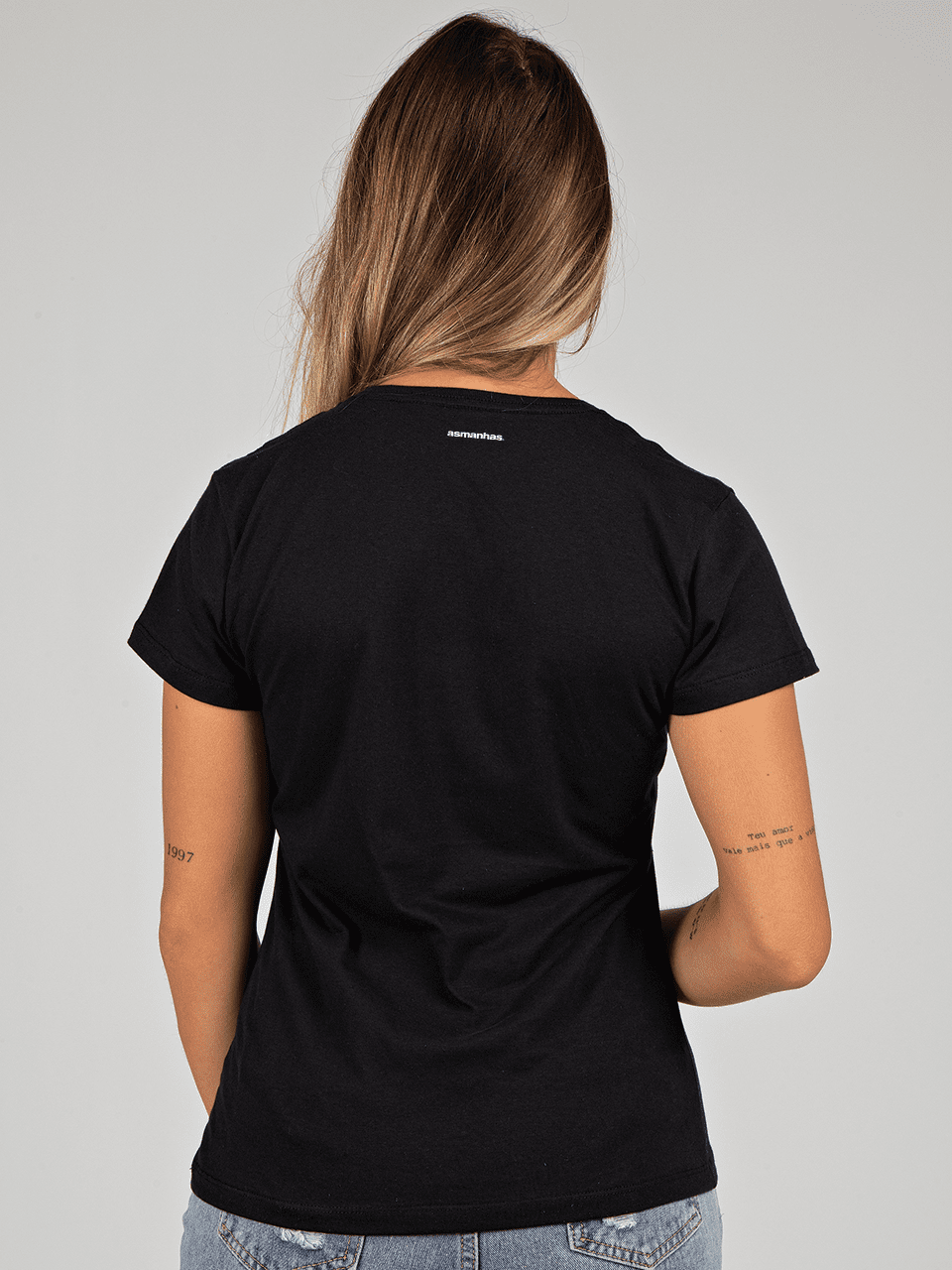 Camiseta Feminina Café e Caos Asmanhas