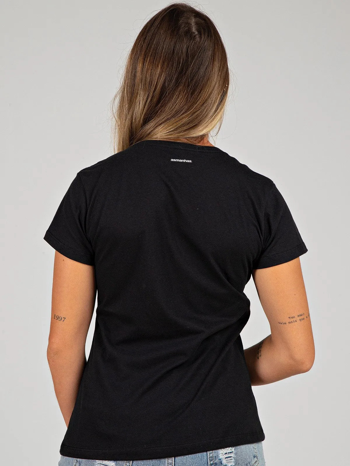 Camiseta Feminina Eu Reclamo Mas Resolvo Asmanhas