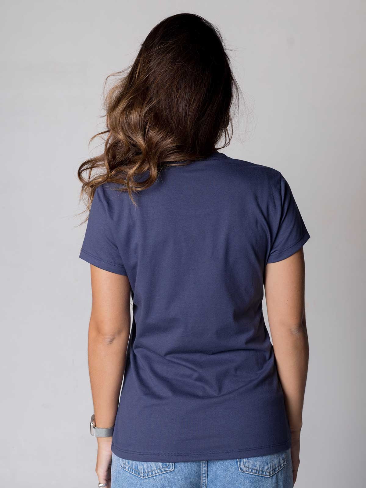 Camiseta Feminina Entre Calls e Caos Asmanhas