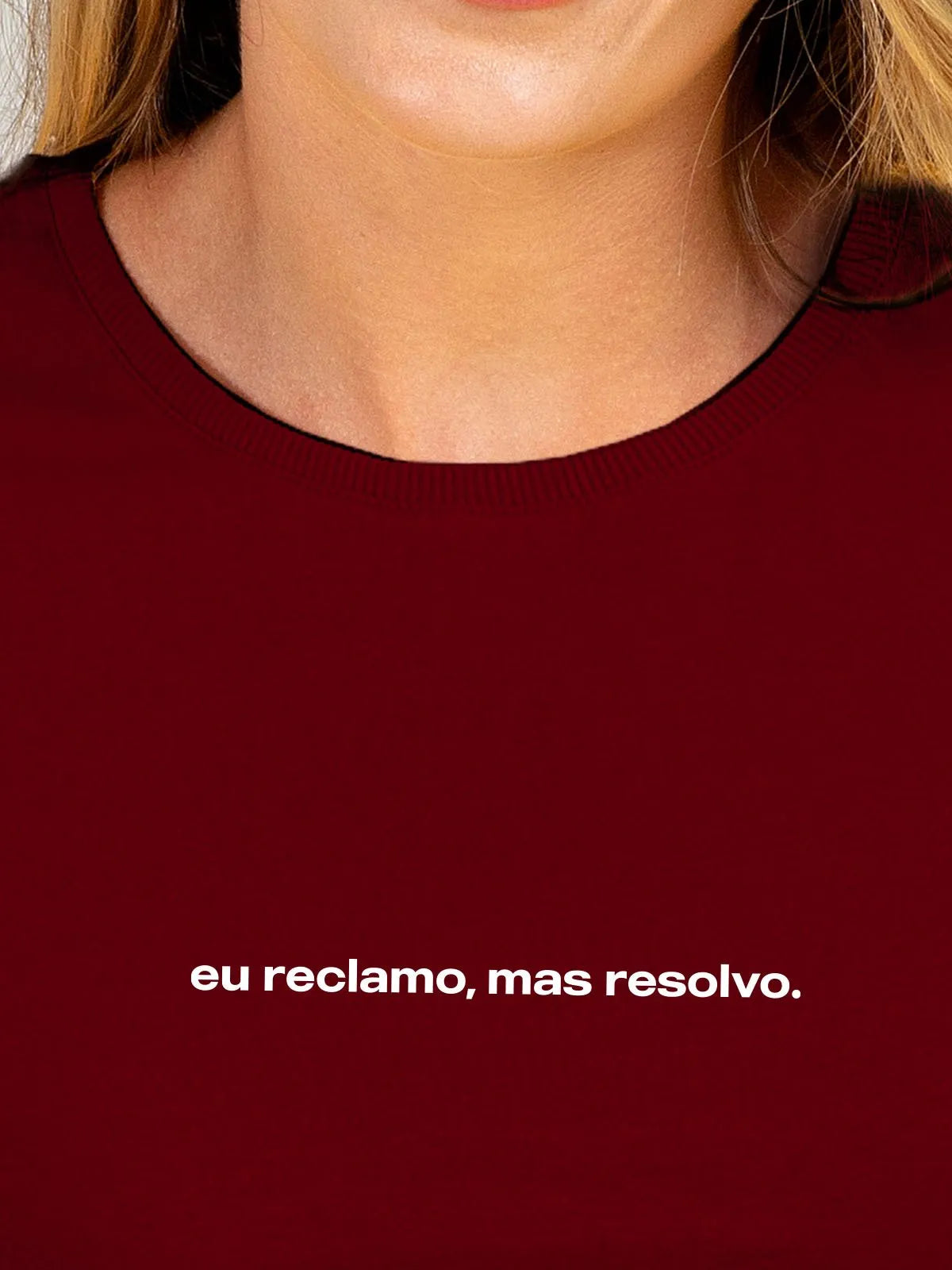 Camiseta Feminina Eu Reclamo Mas Resolvo Asmanhas