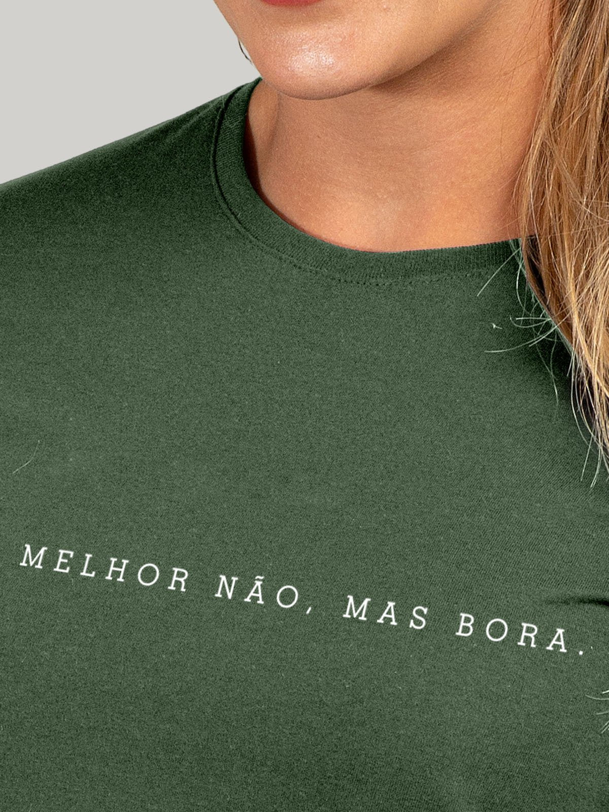 Camiseta Feminina Melhor Não, Mas Bora Asmanhas