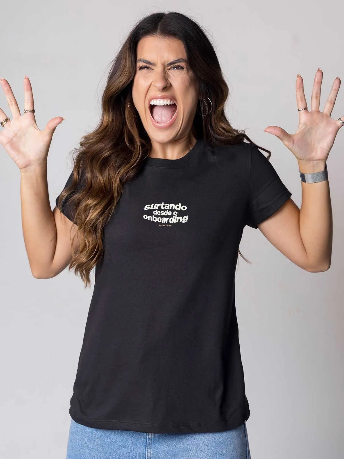 Camiseta Feminina Surtando Desde o Onboarding Asmanhas