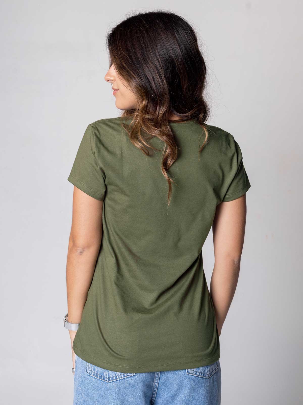 Camiseta Feminina Entre Calls e Caos Asmanhas