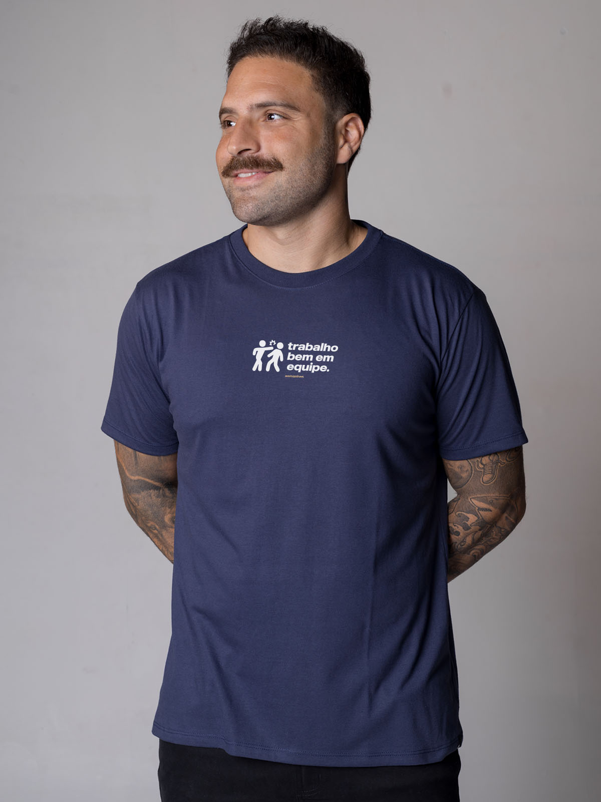 Camiseta Trabalho Bem em Equipe Asmanhas