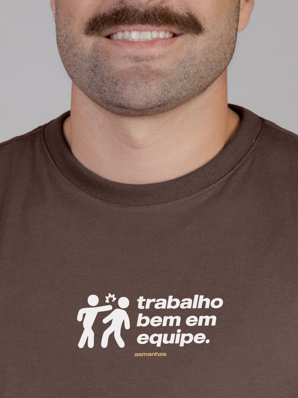 Camiseta Trabalho Bem em Equipe Asmanhas