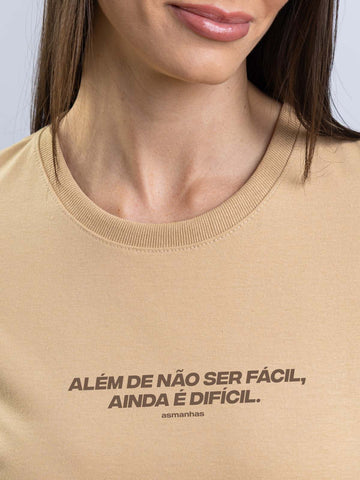 Camiseta Feminina Ainda É Difícil Asmanhas Liquida