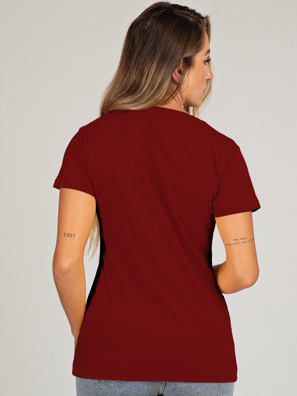 Camiseta Feminina Melhor Não, Mas Bora Asmanhas