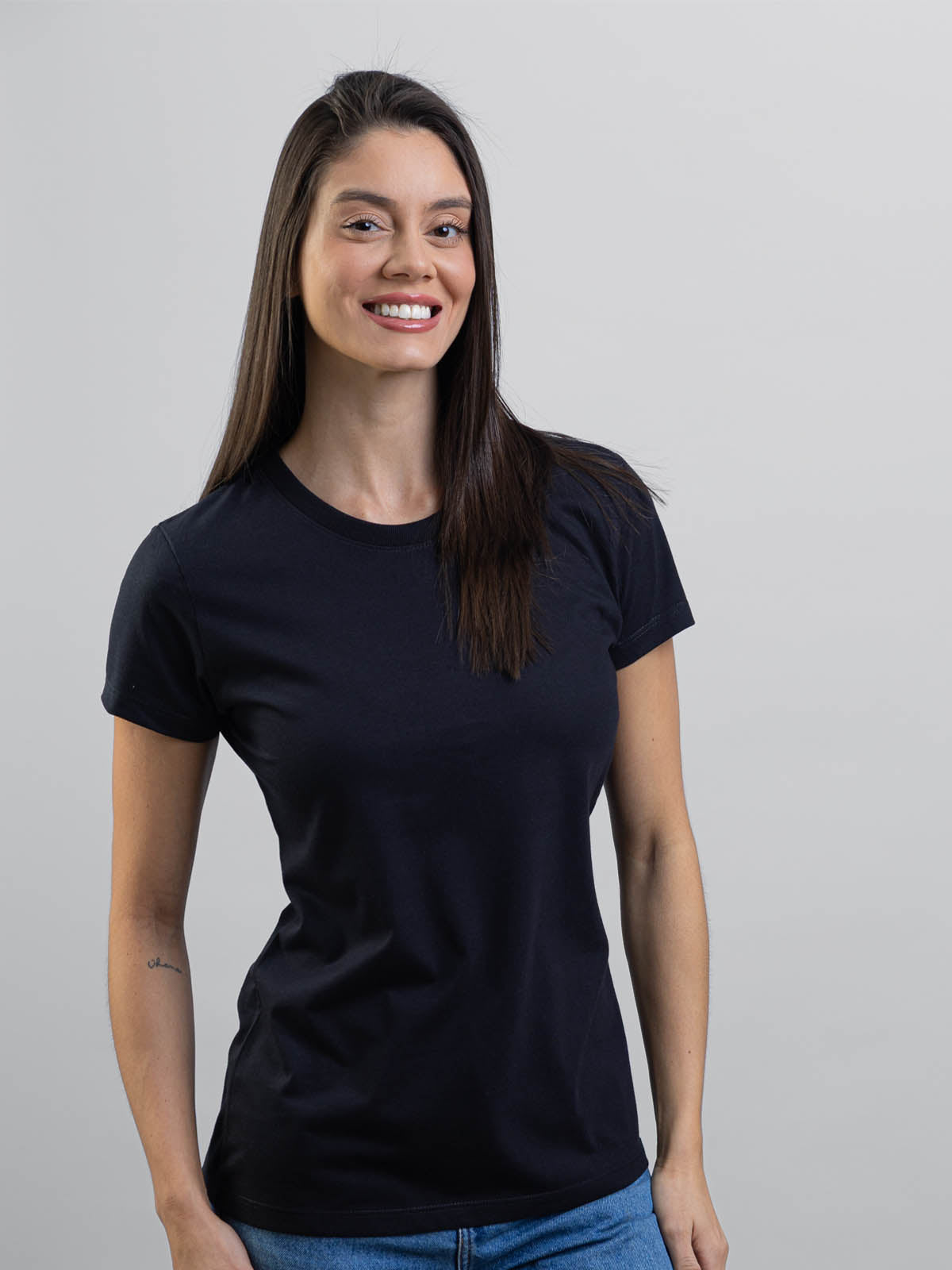 Camiseta Feminina Lisa Básica Asmanhas