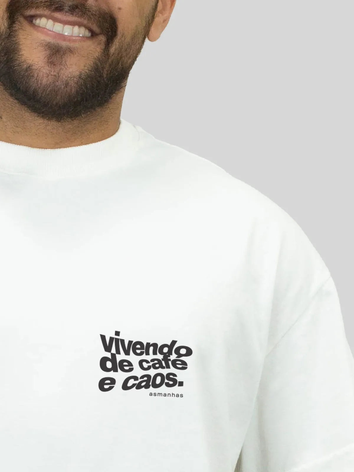 Camiseta Oversized Café e Caos Asmanhas